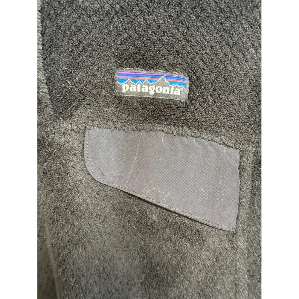 Patagonia Re-Tool Snap-T Fleece Pullover Black Kids Small STY25442FA15